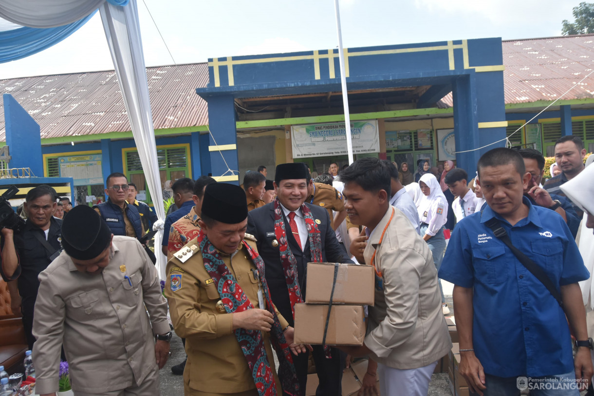 23 Juli 2024 - Penyerahan Bantuan Dumisake, Bertempat di SMK&nbsp; N 4 Sarolangun